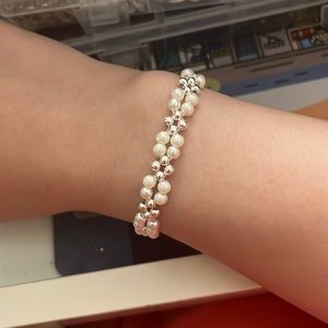 Handmade stretchy pearl bracelet